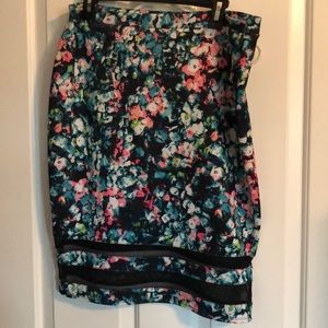 Colorful pencil skirt